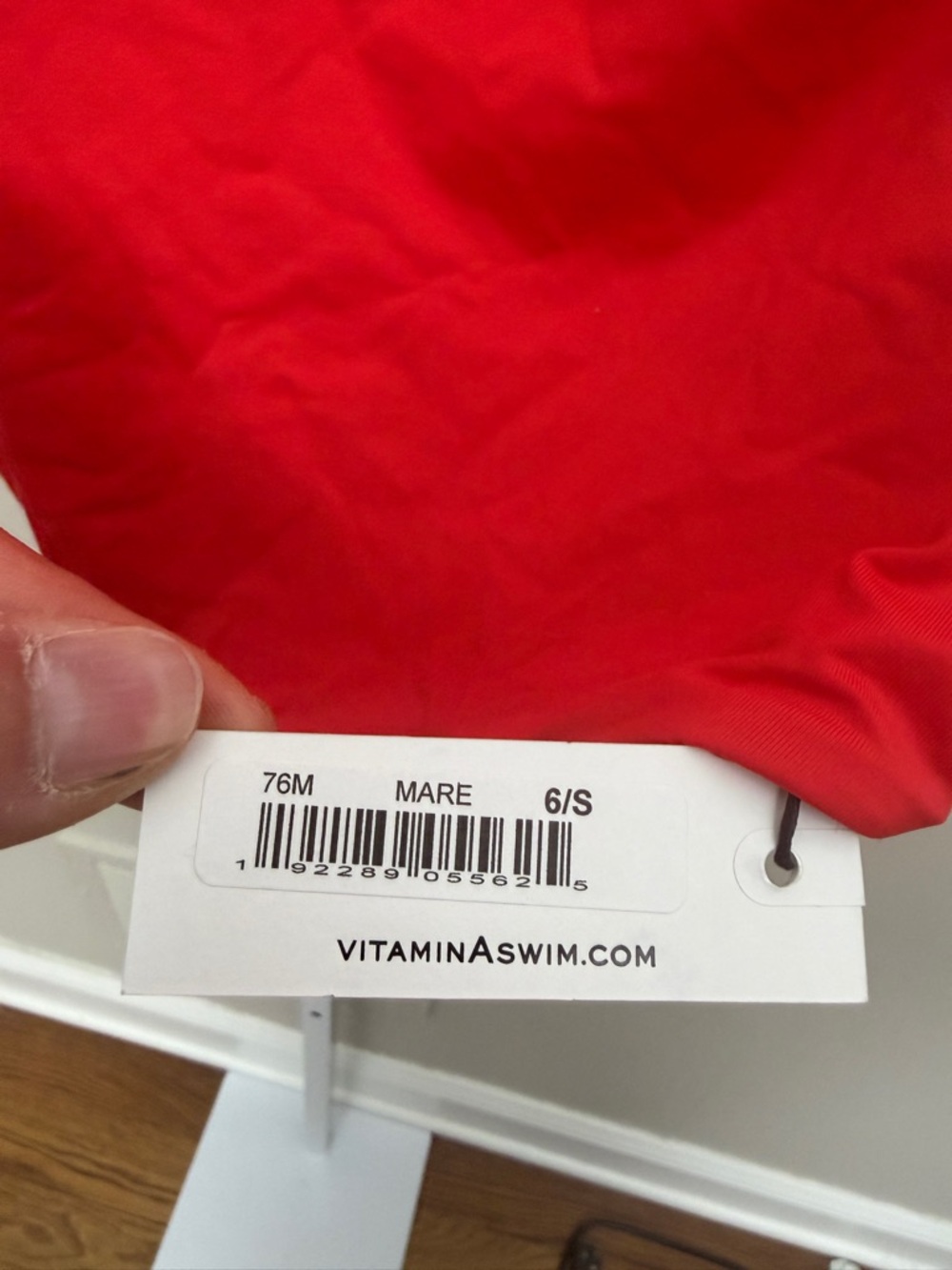 Vitamin A one piece swimsuit red size 6s new with tags - Picture 7 of 8